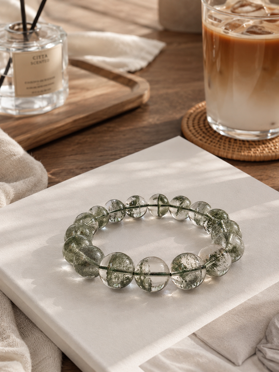 [High-Grade] Ice-Clear Green Phantom Quartz Bracelet